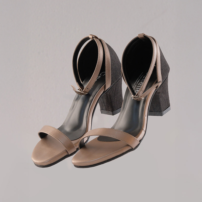 genll1094 Genelle Ankle Strap Box Heel ( s/646 ) - Image 1